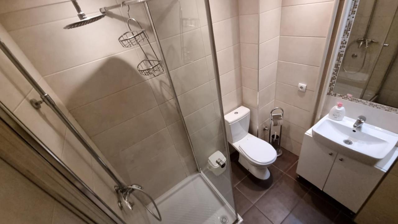 Slavija Square Apartments Belgrado Buitenkant foto