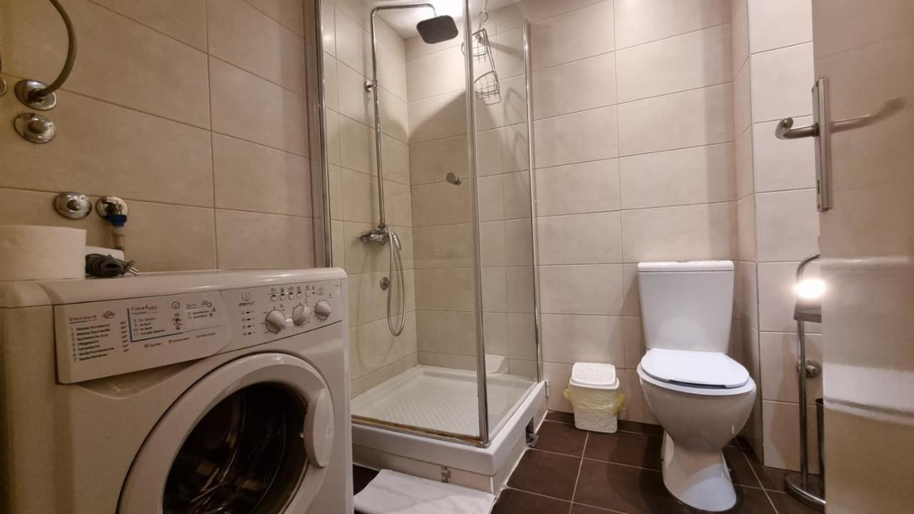 Slavija Square Apartments Belgrado Buitenkant foto